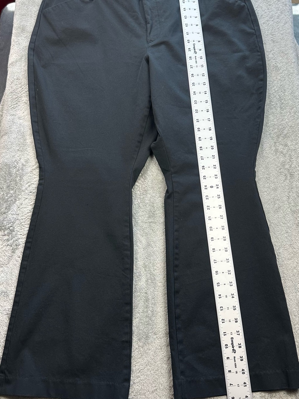 Old Navy Pixie Straight Pants Women’s Size 24 Black Stretch Career Work Trousers - Picture 3 of 8
